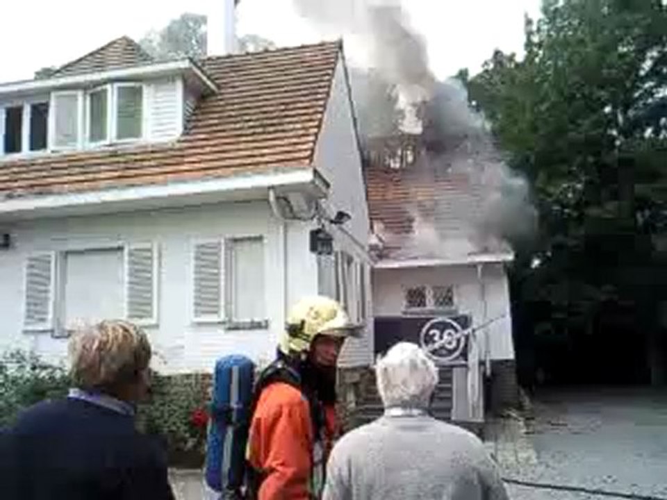 Incendie Rhode saint Genèse 2009