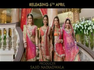 Taran Adarsh Reviews - Housefull 2