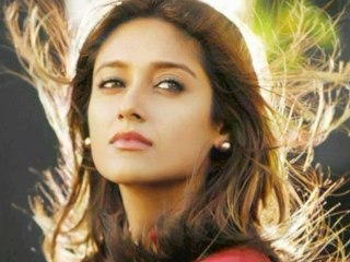 Shahid Kapoor Soon To Get His Lady Love ? - Bollywood Hot