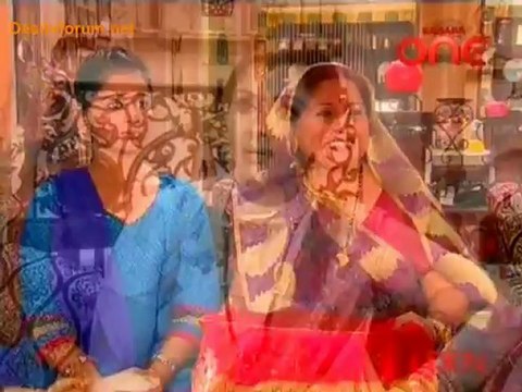 Jhilmil Sitaron Ka Aangan Hoga - 7th April 2012 Video Watch Online pt1