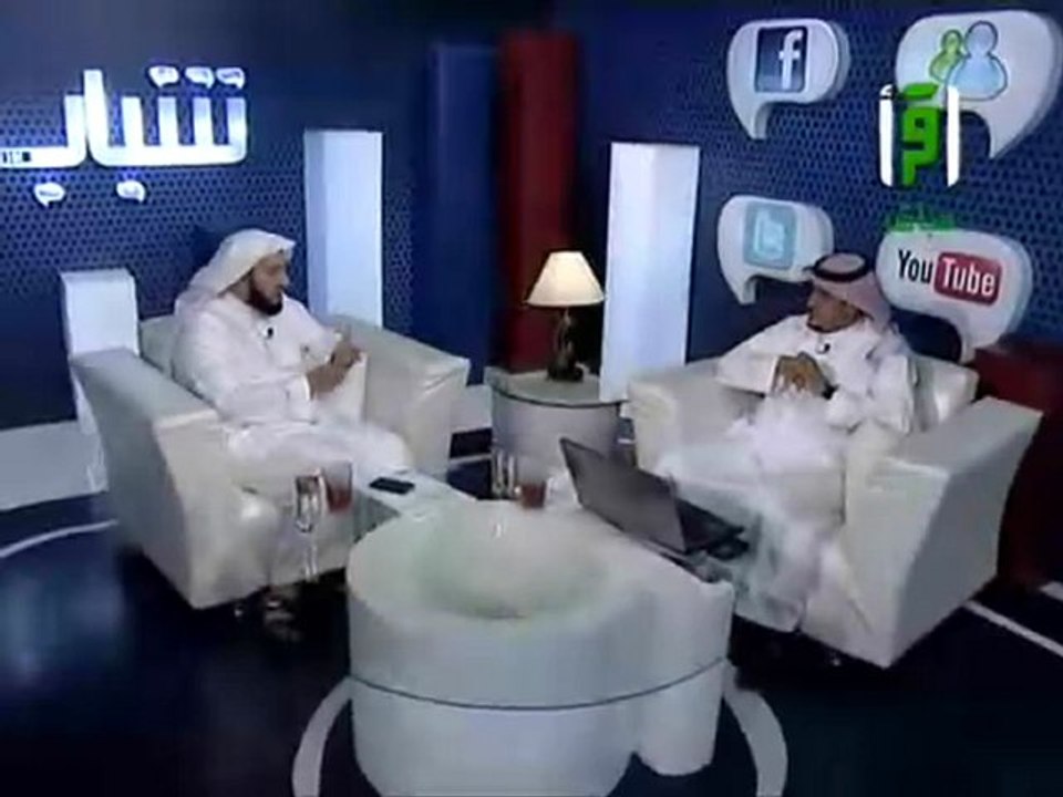 الشباب ولباس الموضة
