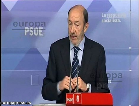 Rubalcaba critica al Gobierno por sanidad y copago