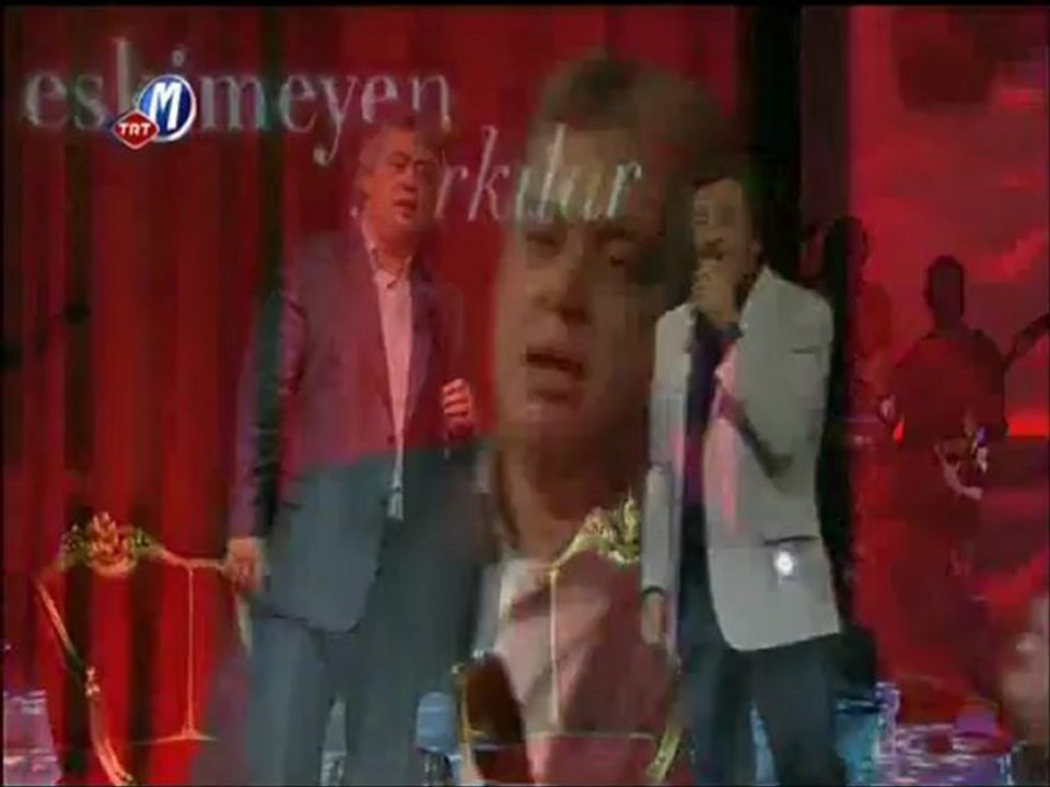 Cengiz Kurtoğlu ( Trt Müzik Eskimeyen Şarkılar Bölüm - 06)
