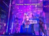 Nicki Minaj brings Times Square to a stop