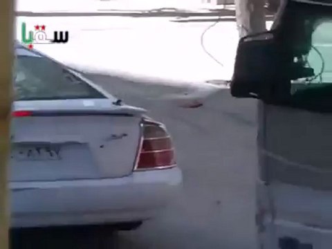 فري برس ريف دمشق سقبا تحليق طيران حربي منخفض منذ الصباح 9 4 2012 ج2