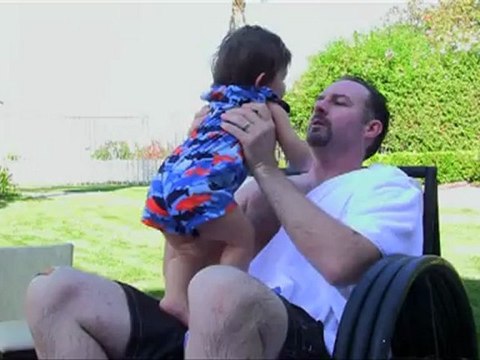 PARANORMAL ACTIVITY 2 - Bande-annonce2 VF