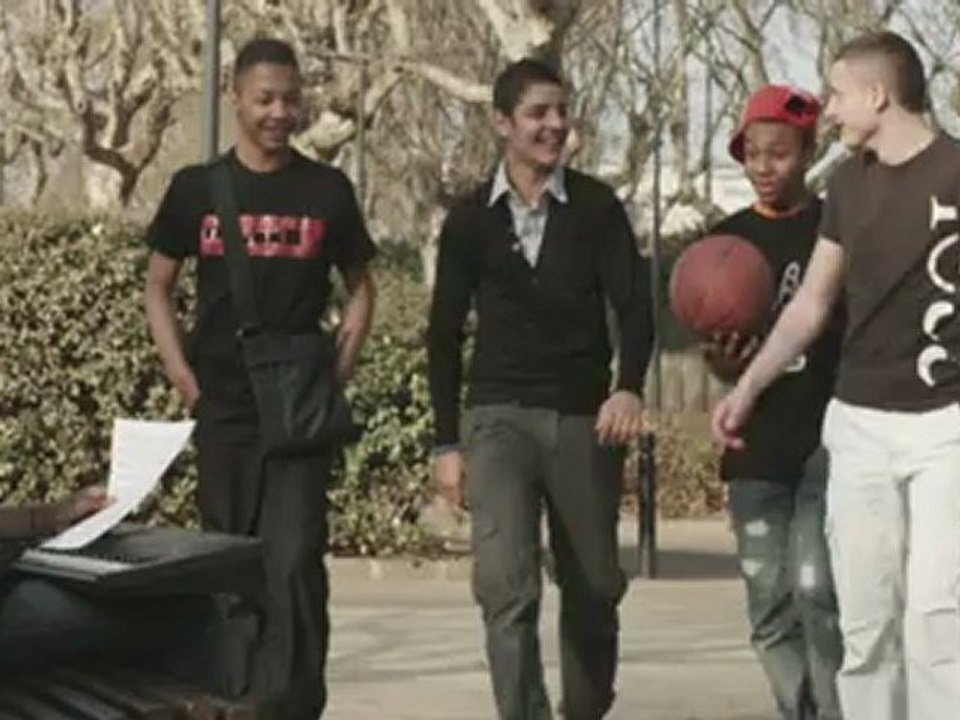 Dry - Ma Mélodie (feat. Maître Gims) [CLIP OFFICIEL]