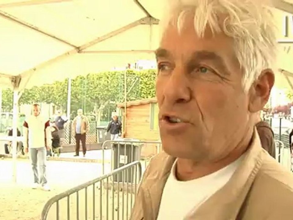 Concours de pétanque, US Ivry mai 2010(720p_H.264-AAC)