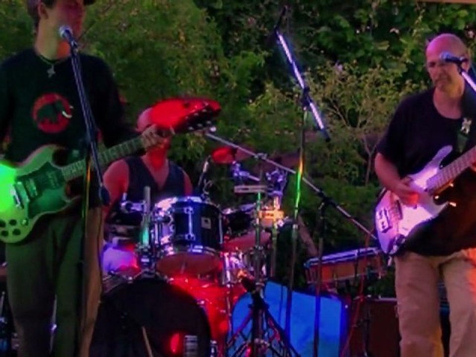 Magic Buzz St Sauveur festival