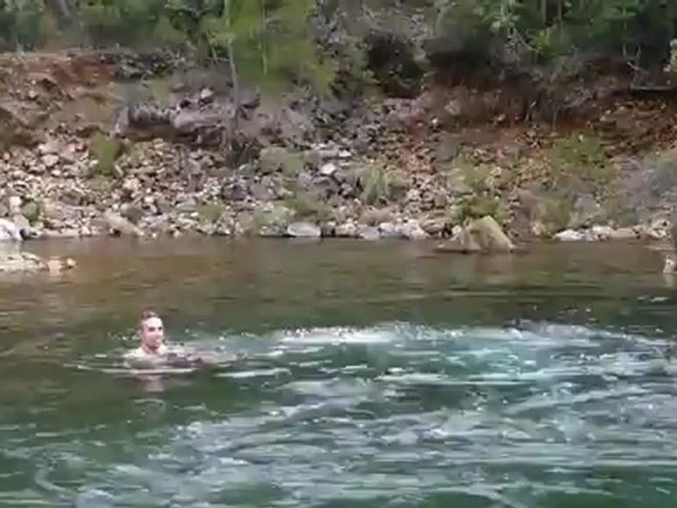 un dimanche à la rivière2