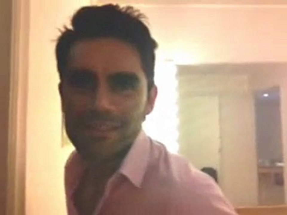 Twitcam de Mery del Cerro el saludo de Gonzalo Heredia