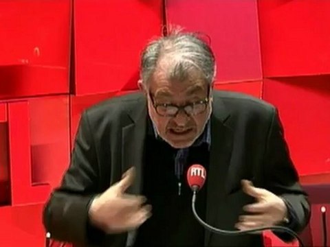 Serge July : La chute de la maison Bayrou