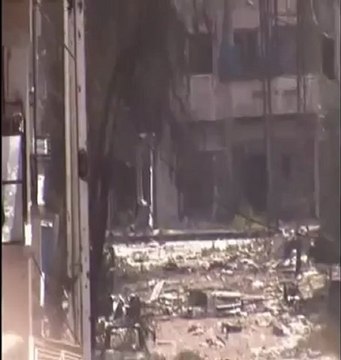 فري برس حمص النظام يسخر من مهلة كوفي عنان حي القصور 10 4 2012