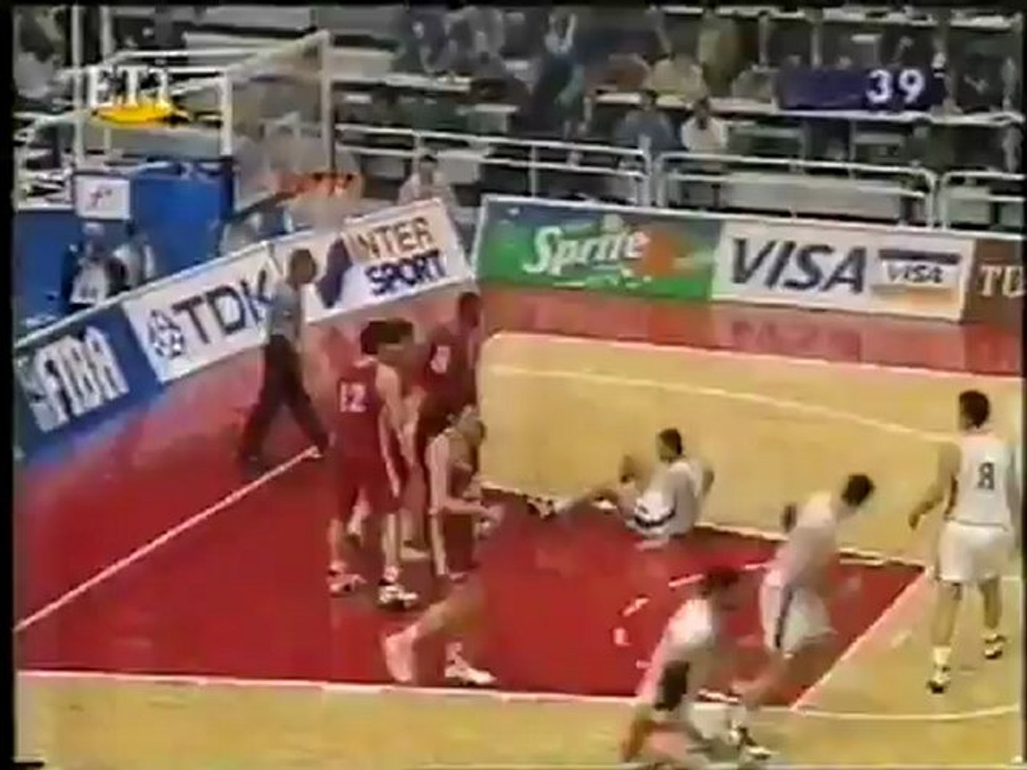 Final - 4 Σαραγόσα, 1995: Ολυμπιακός - Παναθηναϊκός 58-52 - video  Dailymotion