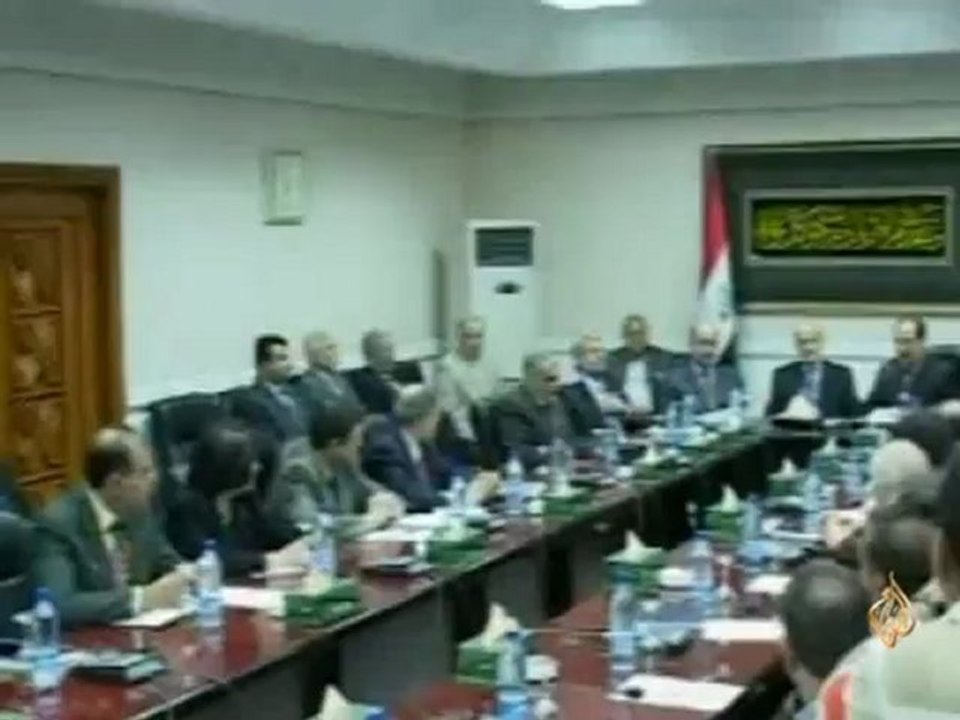 تظاهر المئات من أهالي مدينة بغداد احتجاجاً على أعمال العنف