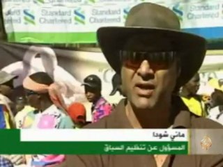 بطل العالم لسباق السيارات ينجو من حادث اصطدام