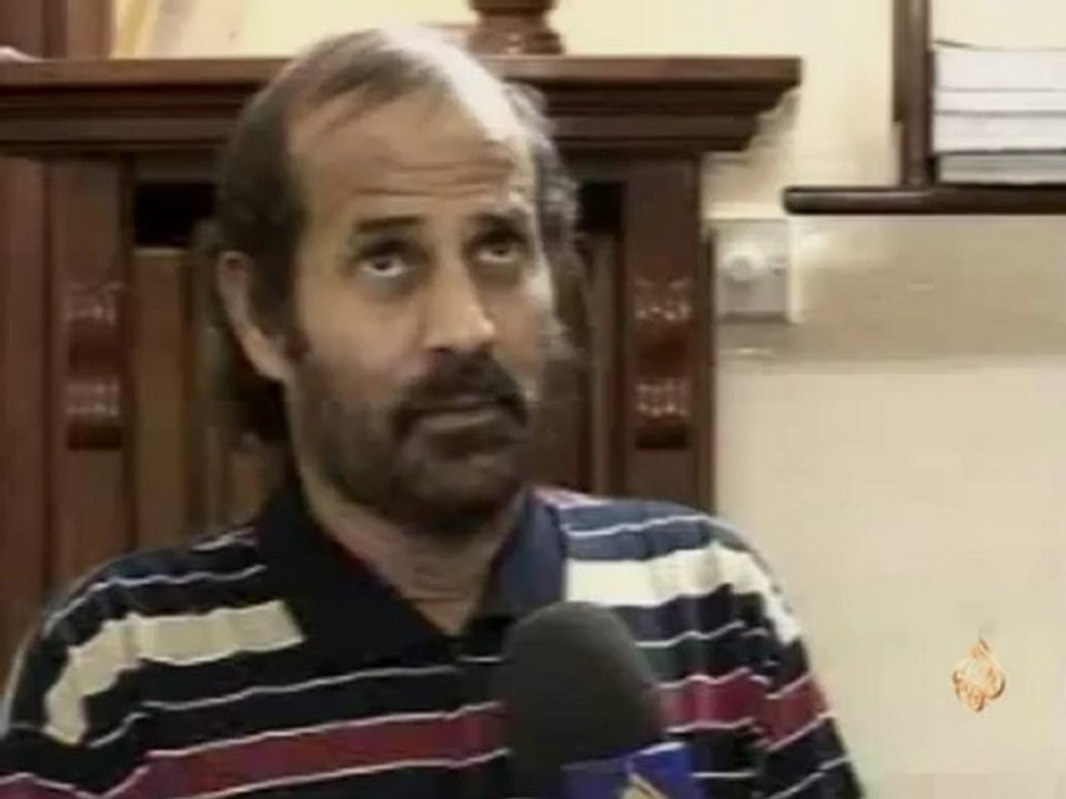 مقتل أربعة يمنيين جراء نشاط بركاني في جزيرة جبل الطير
