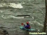 Hypnotis water  -  Le dragon Vs kayak - Les archives 2006 de LaRPV-tv