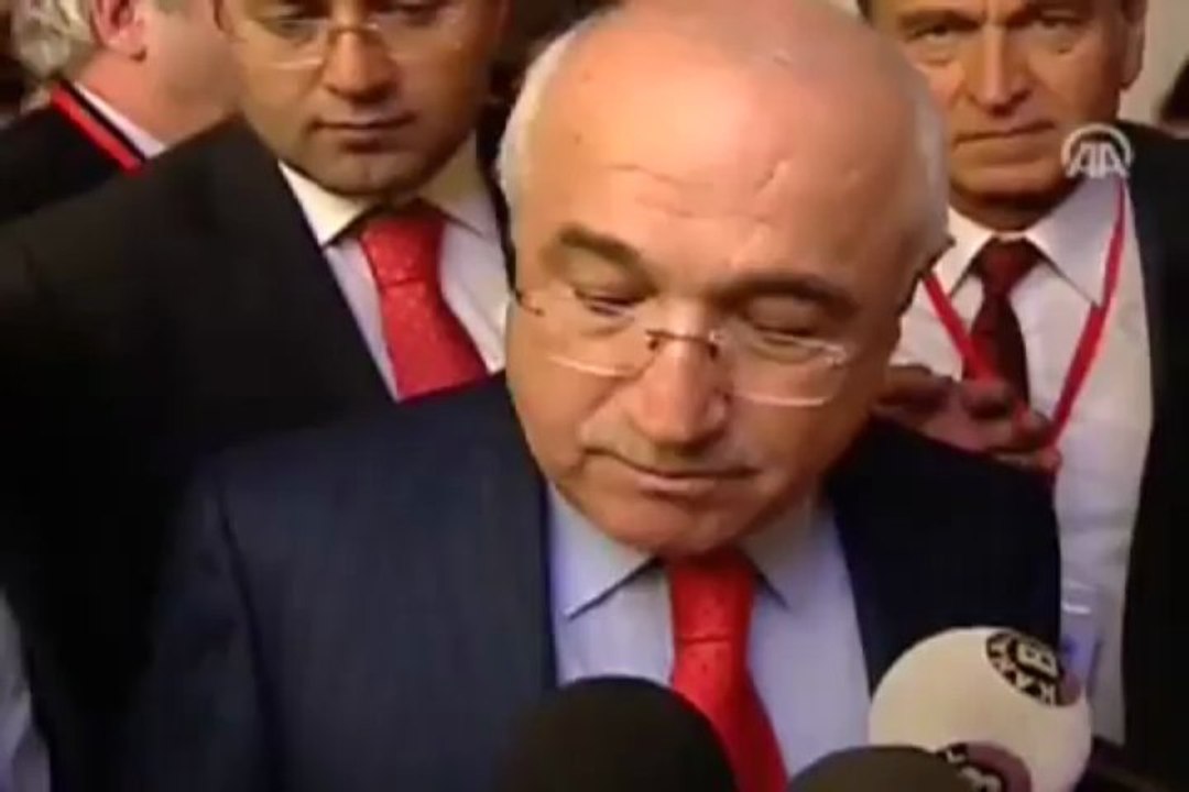 Çiçek soruları yanıtladı