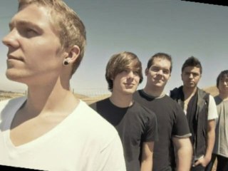 British Boy Band One Direction Sued - Hollywood Scandal