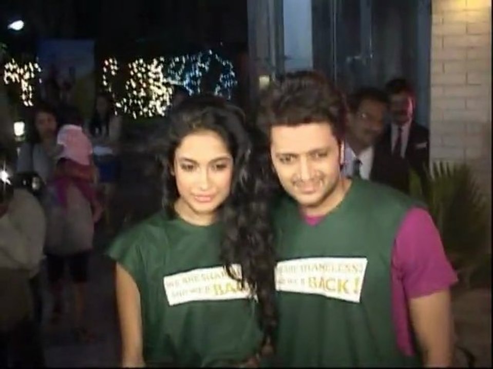 Sara Jane Dias Talks About Doing Kya Super Kool Hai Hum After Game - Bollywood Babes