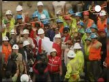Rescatados los 9 mineros peruanos atrapados