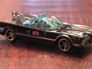 '66 BATMOBILE Hot Wheels review by CGR Garage