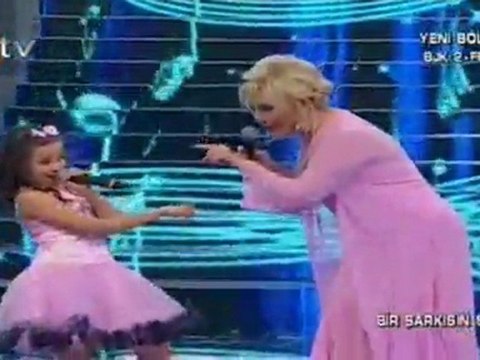 MAVİ BONCUK (Emel Sayın & Berna Karagözoğlu)