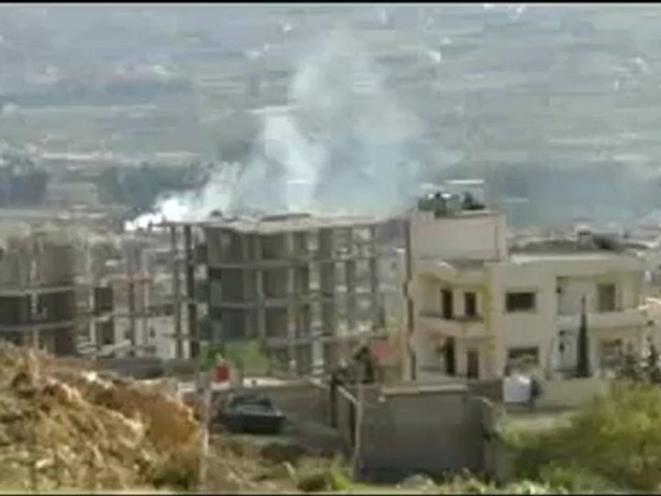 فري برس ريف دمشق تمركز الدبابات في مضايا رغم إعلان الانسحاب  11 4 2012