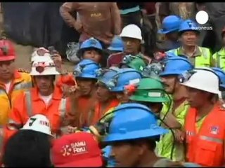 Perulu madenciler göçük altındaki 144 saati anlattı