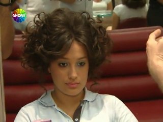 Mezuniyet töreni için saç modelleri ve makyaj