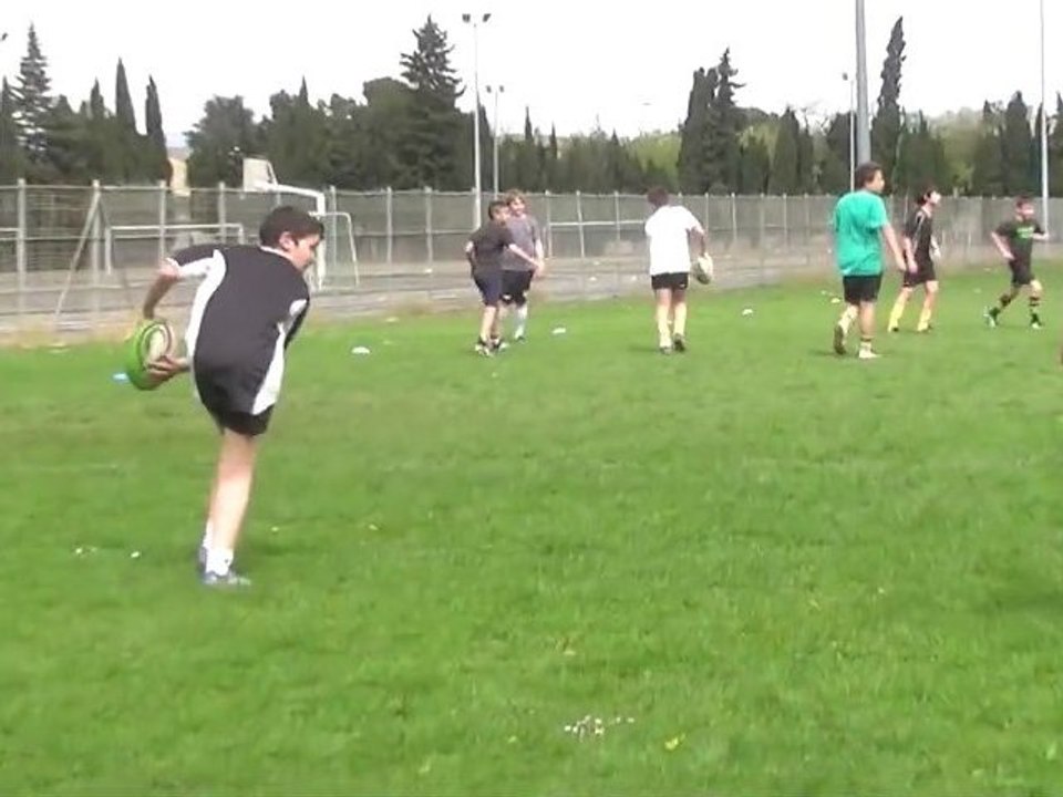 Poussins et benjamins de la MJC 13, en stage multi-activités pendant 3 jours, durant les vacances de Pâques.