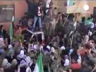 Suriyeli muhalifler halkı gösteri yapmaya çağırıyor