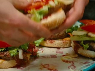 DE L'HUILE SUR LE FEU - Bande-annonce VF