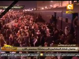 قطار المصابين يصل الي محطة رمسيس