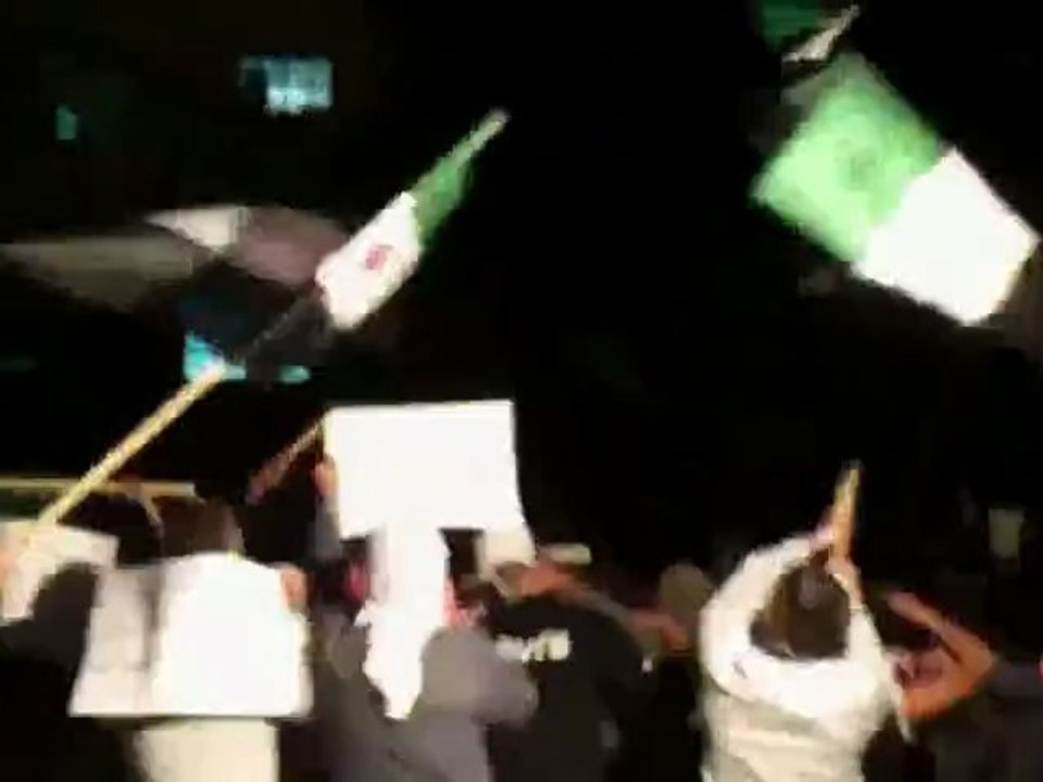 فري برس دمشق المزة   مسائية حي المزة  يلعن روحك يا نصر الله 11 4 2012 ج2 Damascus