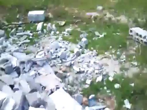 فري برس حمص القصير آثار الدمار نتيجة القصف الهمجي 12 4 2012 Homs