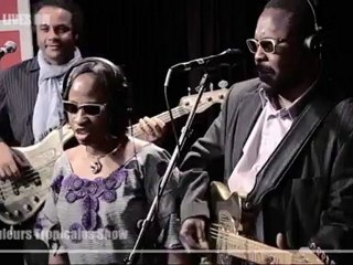 Amadou et Mariam " c'est pas facile pour les Aigles "- Couleurs Tropicales