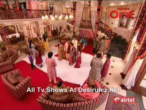 Jhilmil Sitaron Ka Aangan Hoga - 12th April 2012 pt1