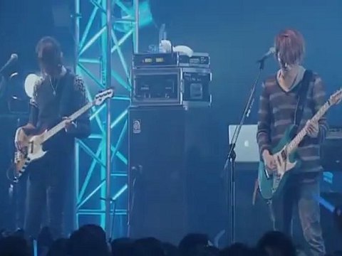 CNBLUE Zepp Tour 2011 RE-MAINTENANCE @Zepp Tokyo 2/3