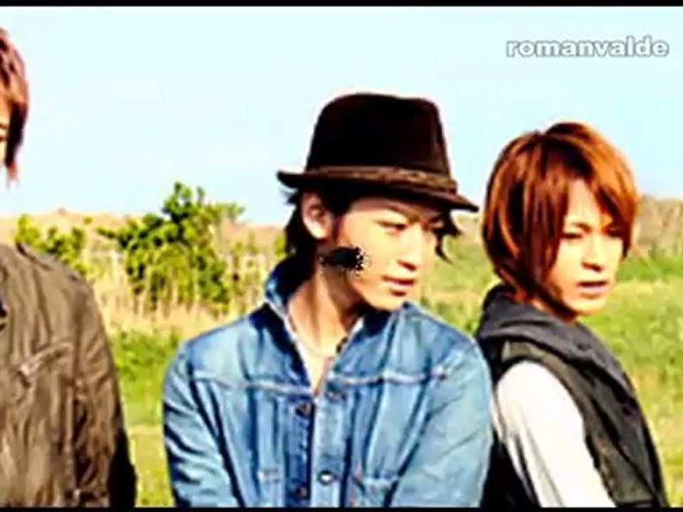 KAT-TUN   [Slideshow]