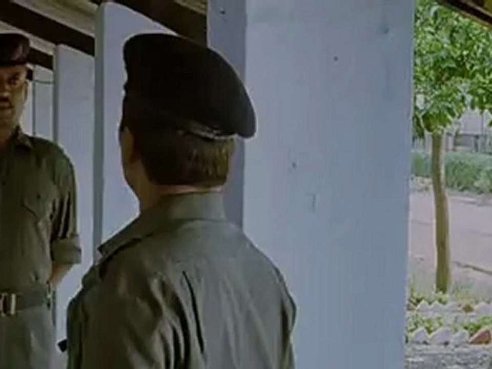 Paan Singh Tomar (2012) DVDRip Subs-DC_clip2