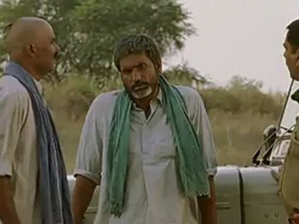 Paan Singh Tomar (2012) DVDRip Subs-DC_clip3