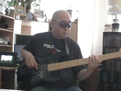 Georgy Porgy Toto Basscover Bob Roha