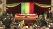 Presidente interino do Mali toma posse e faz ameaças