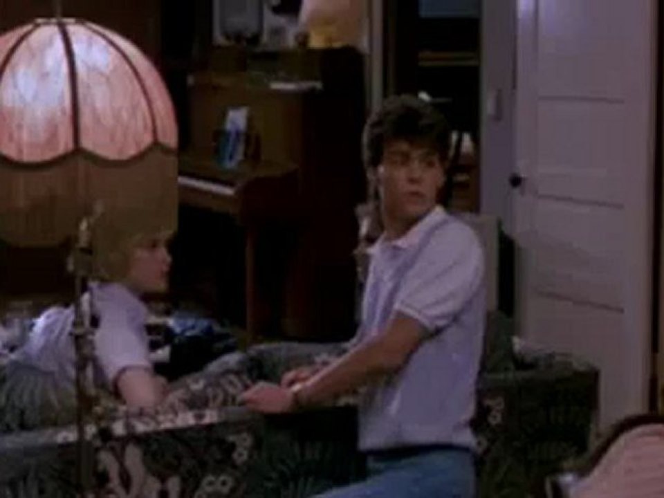 Freddy Krueger   Les Griffes de la nuit - YouTube _/The Nojery