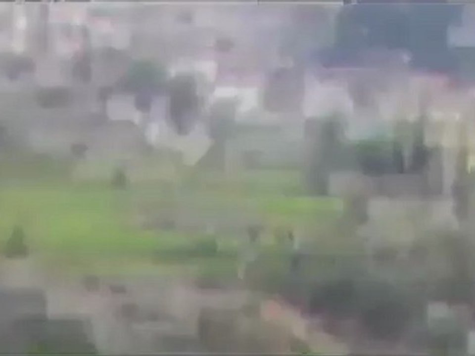 فري برس حماة المحتلة كرناز الحواجز العسكرية على الطرقات   12 4 2012ج2 Hama