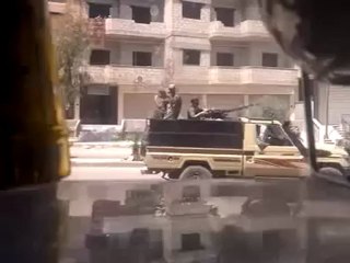 فري برس ريف دمشق المعضمية تجول الشبيحة والرشاش في شوارع المدينة 12 4 2012 Damascus