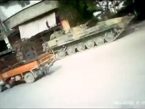 فري برس ريف دمشق الغوطة الشرقية مدينة حمورية انتشار اليات عصابات الاسد 12 4 2012 ج3 Damascus