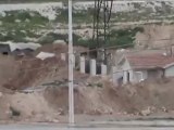 فري برس حماه المحتلة تخبئة الدبابات في الخنادق عند جسر المزارب 12 4 2012 Hama